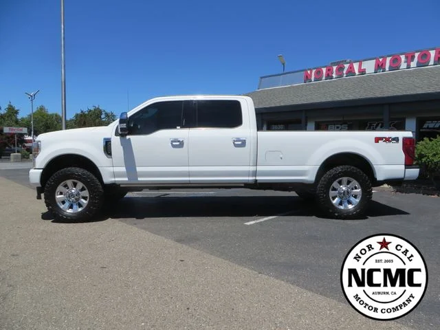 Used 2020 White Ford Platinum image 2