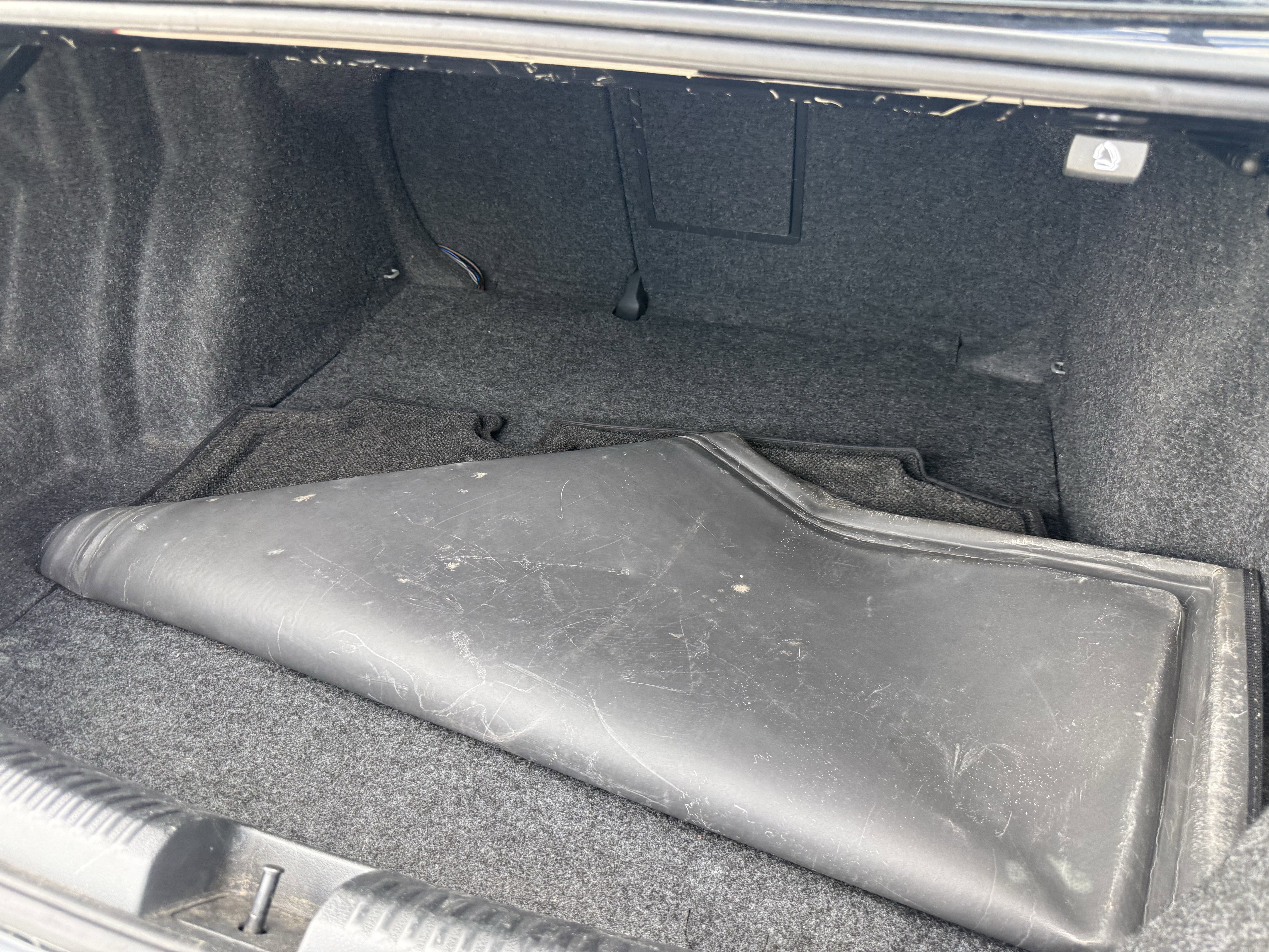 Used 2015  Volkswagen  image 31