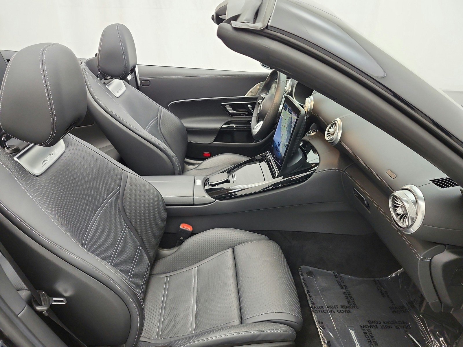 Certified Used 2022 Obsidian Black Metallic Mercedes-Benz AMG® SL 55 Roadster image 18