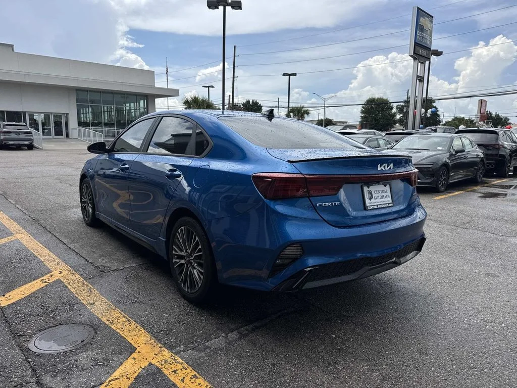 Certified Used 2023 Blue Kia GT-Line image 6