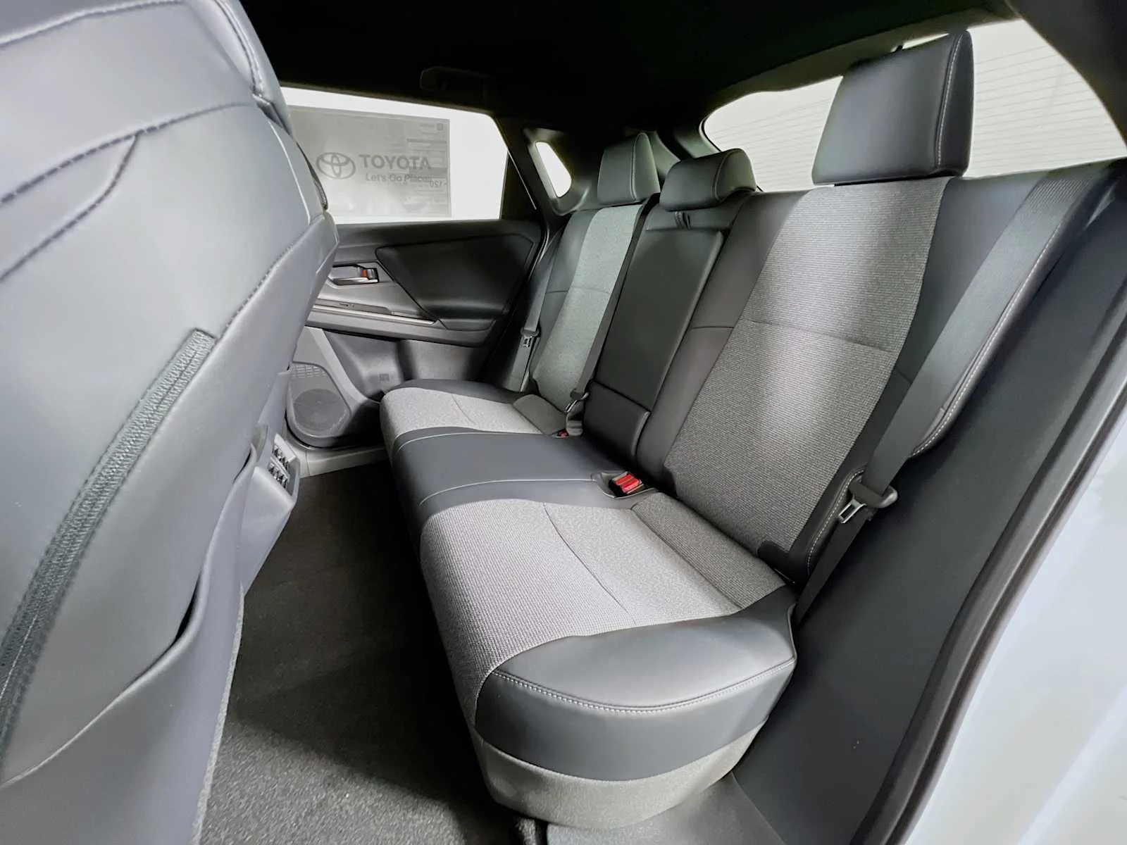 2026 Toyota bZ — photo 14