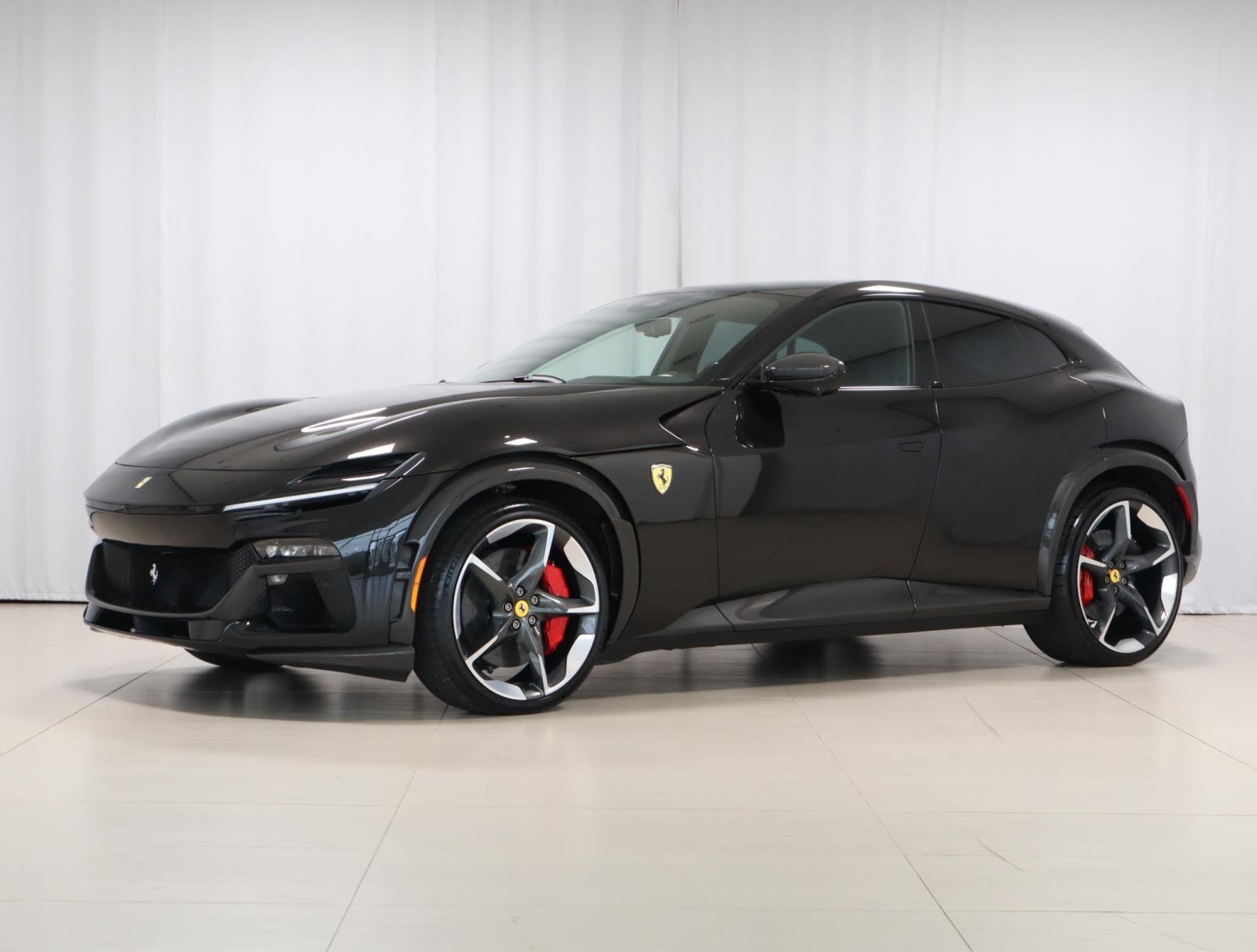 2025 Ferrari Purosangue Base