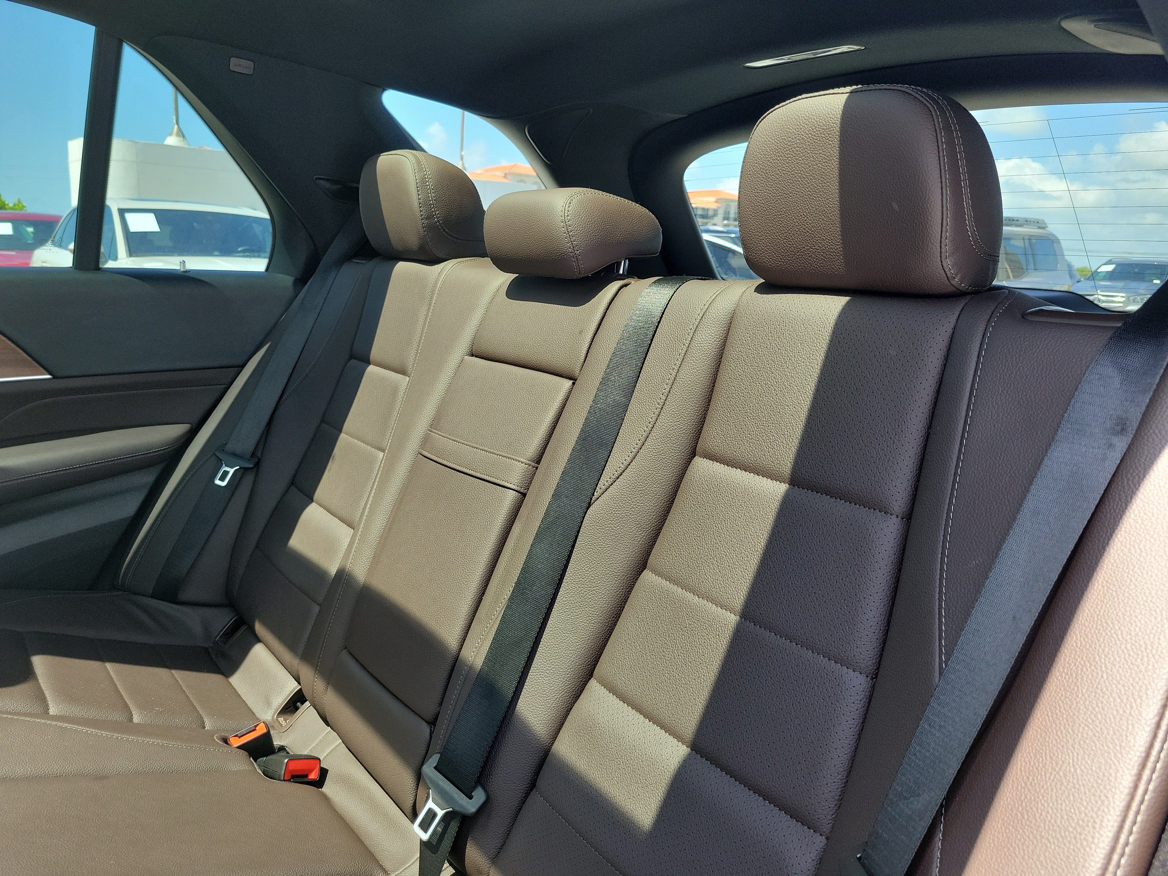 Used 2022 Mojave Silver Metallic Mercedes-Benz GLE 350 image 12