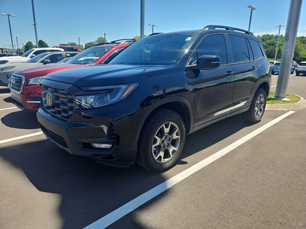 2023 Honda Passport 3.5 TrailSport 4WD Auto's photo