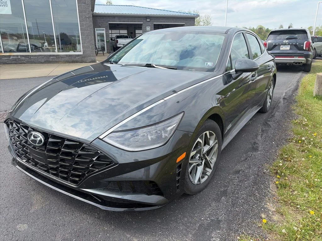 2023 Hyundai Sonata SEL's photo