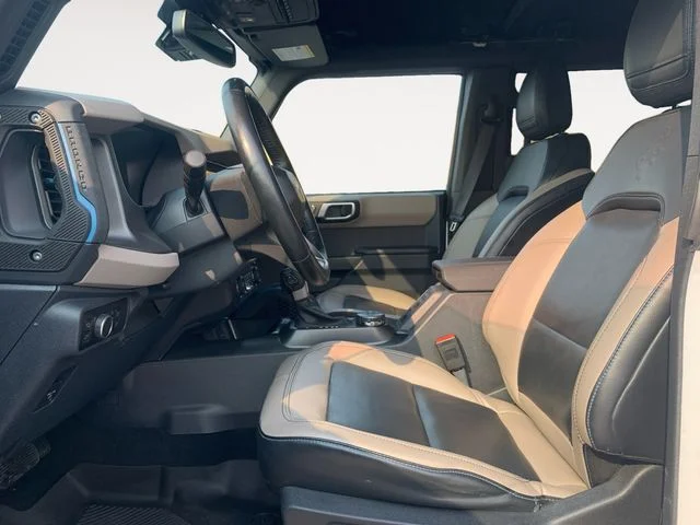 Used 2024 White Ford Wildtrak image 11