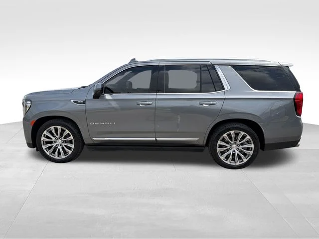 Used 2021 Gray GMC Denali image 4