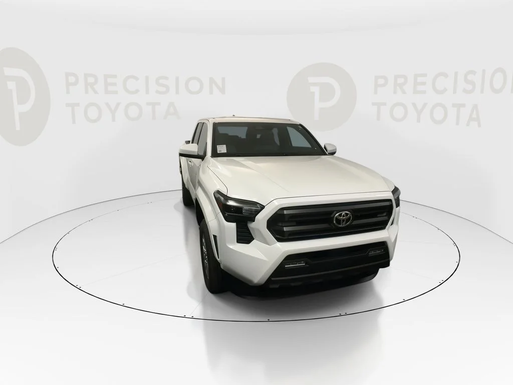 New 2026 Ice Cap Toyota SR5 image 4