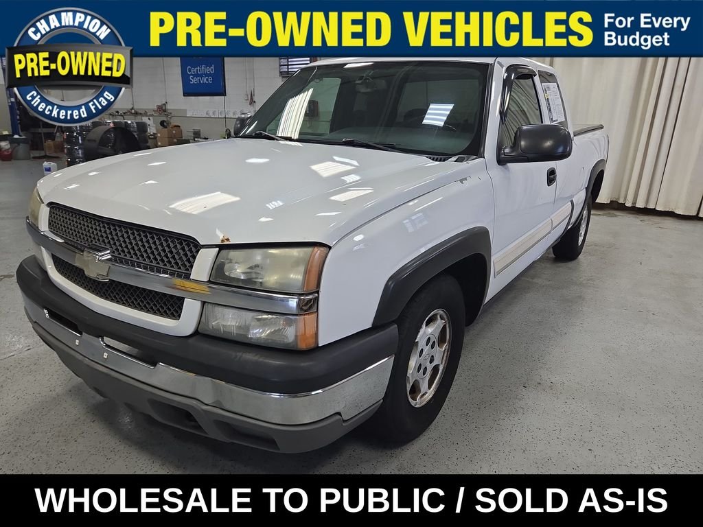Used 2004 Summit White Chevrolet LS image 32
