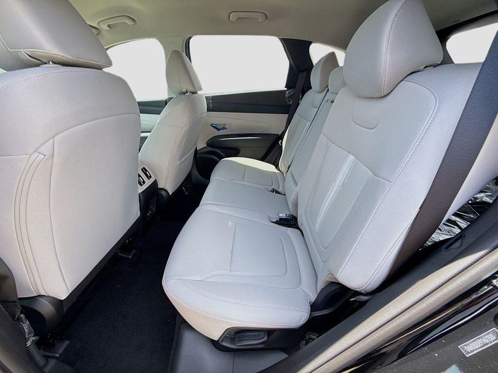New 2026 Phantom Black Hyundai SEL FWD image 18