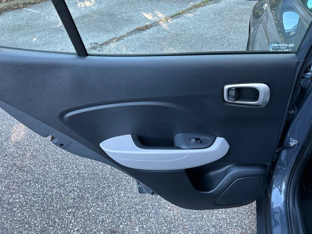 Used 2024 Gray Hyundai SEL image 26