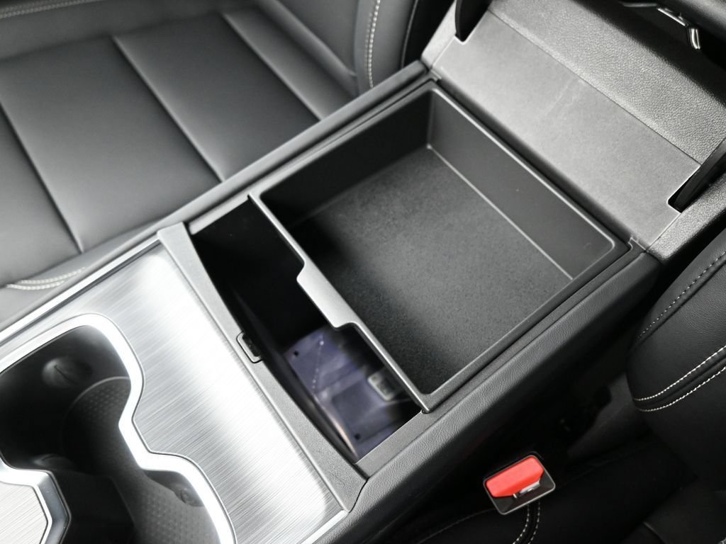 2026 GMC Acadia Elevation - Photo 20