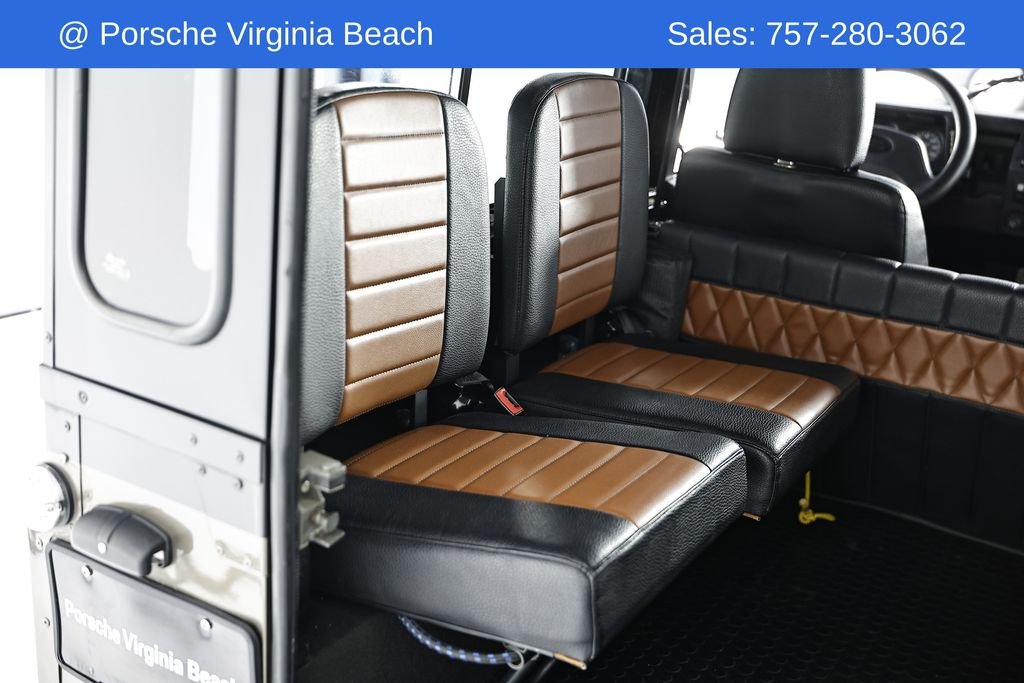 Used 1997  Land Rover Restomod image 33