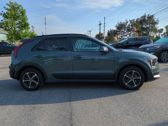 Used 2025 Green Kia EX image 4