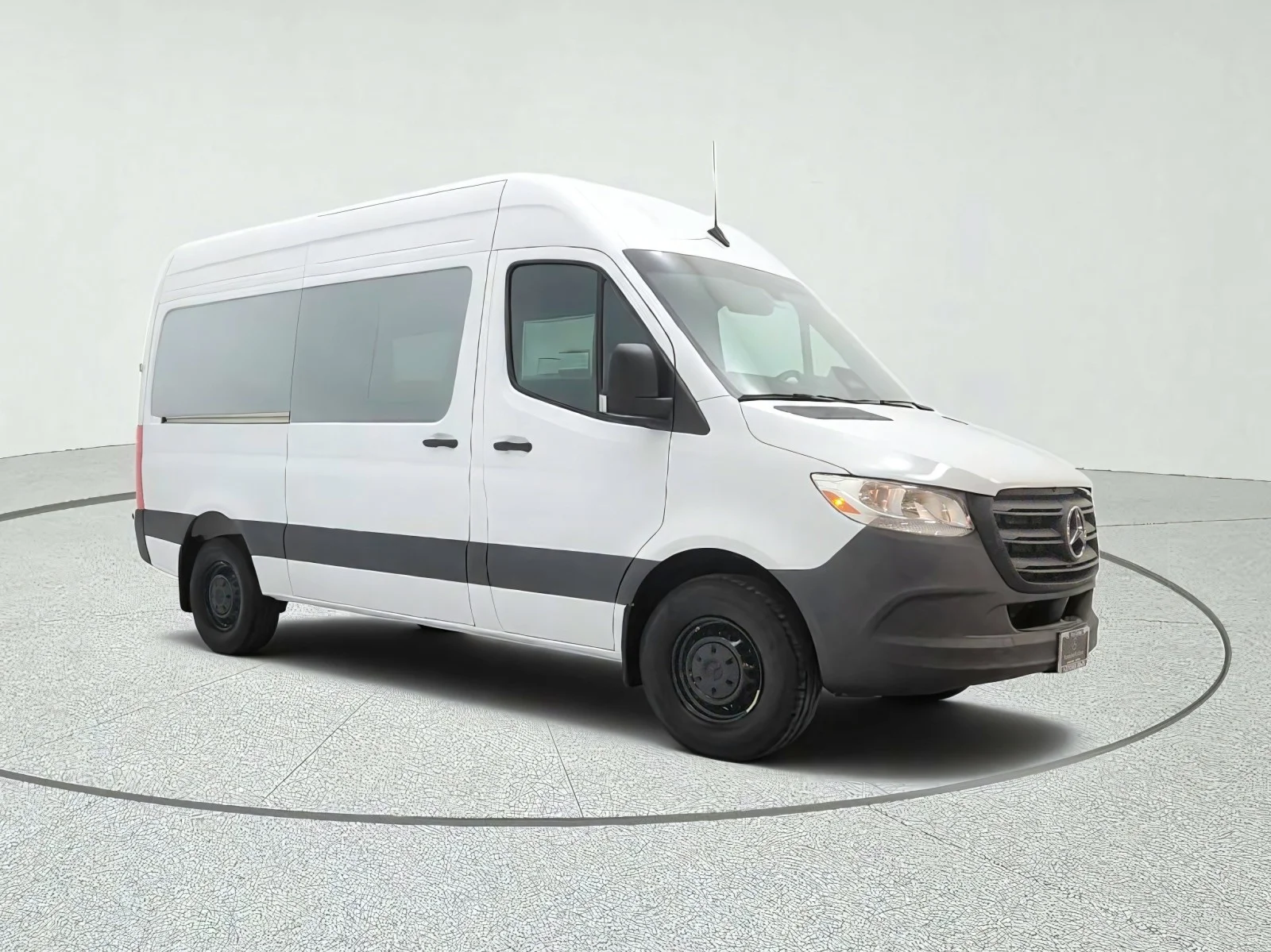 New 2025 Arctic White Mercedes-Benz  image 3