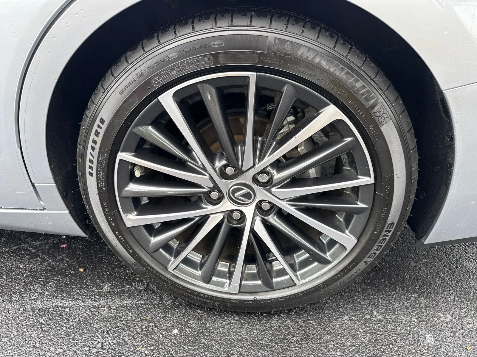 Used 2025 Silver Lexus 350 image 26