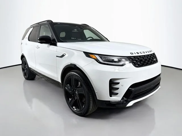 New 2026 Fuji White Land Rover Dynamic SE image 3