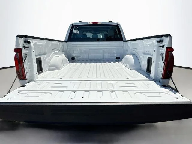 New 2026 Oxford White Ford XL image 52
