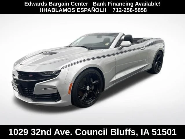 Used 2019 Silver Chevrolet SS image 24