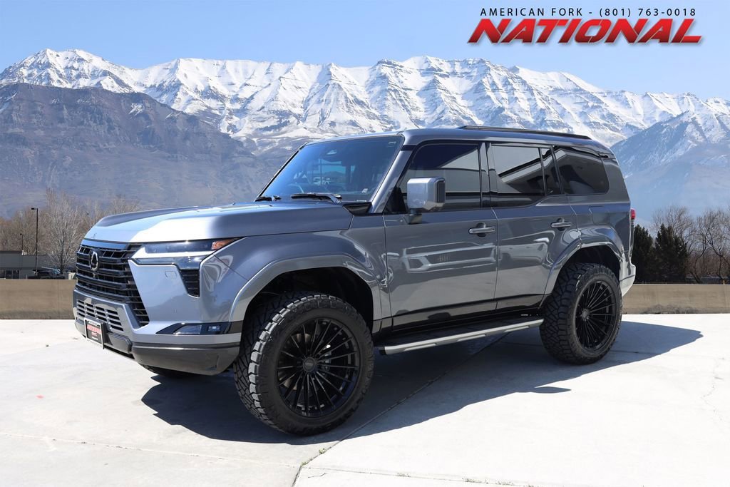 2026 Lexus GX 460 550 Premium's photo