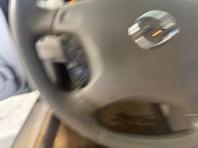 Used 2003 Black Nissan 3.5 SE image 16
