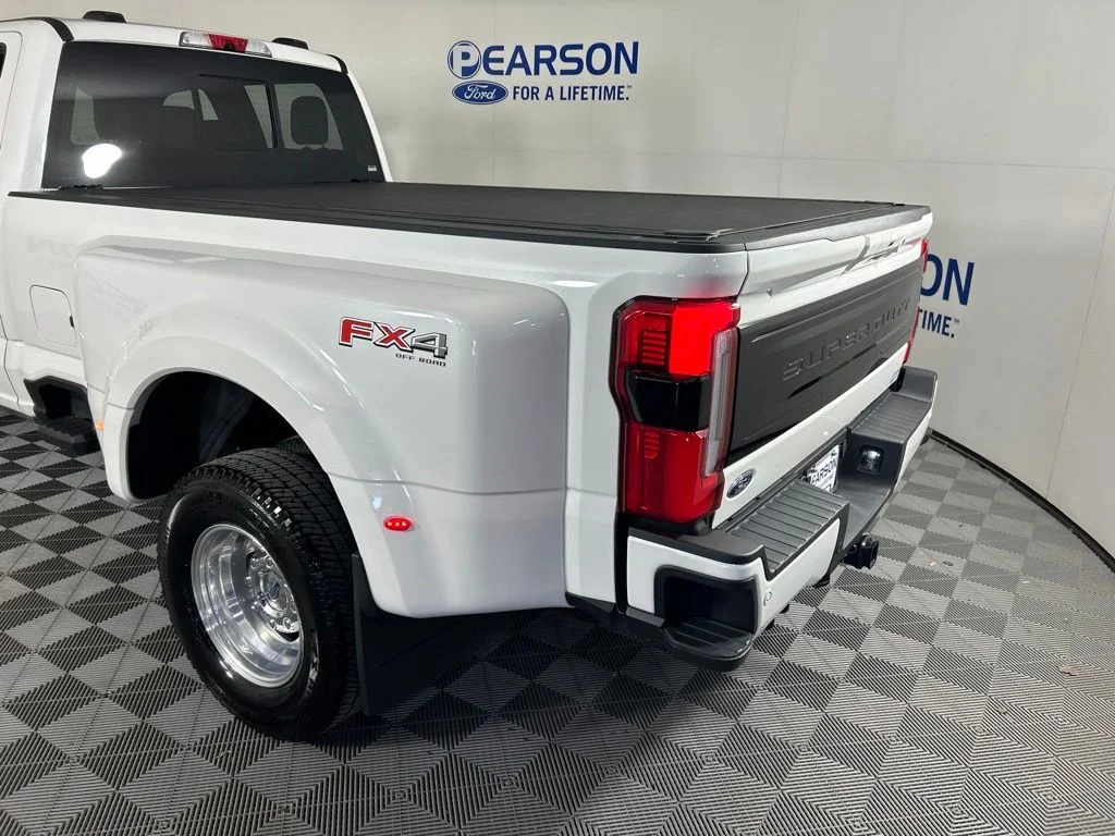 Used 2025 White Ford Platinum image 13