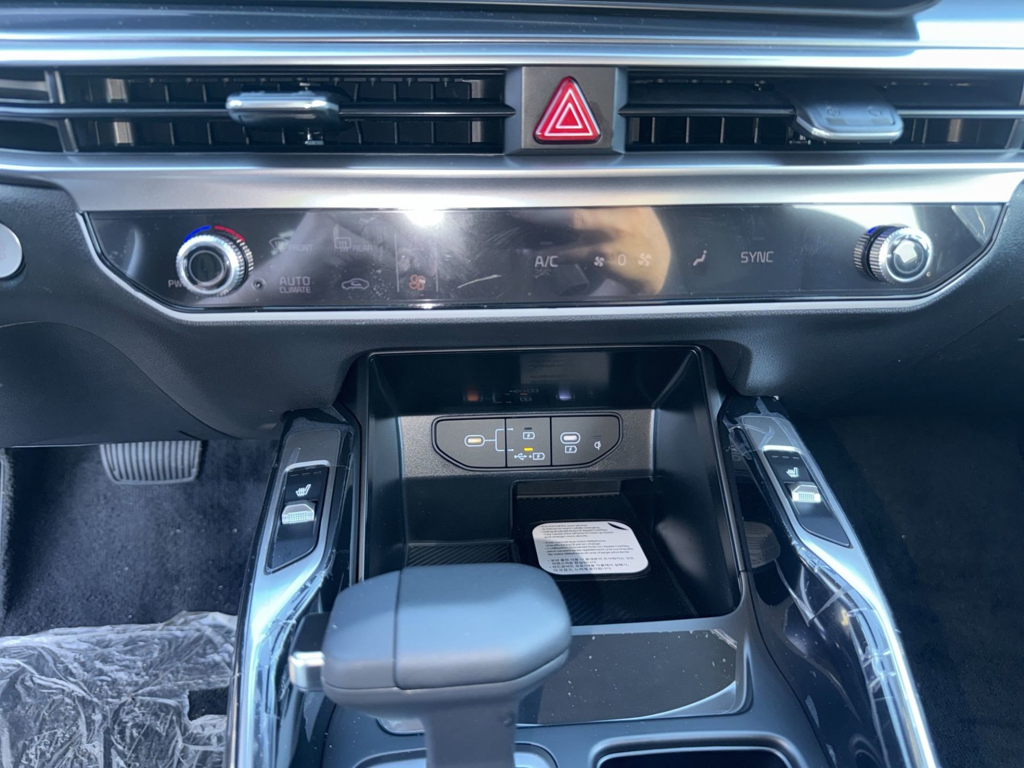 New 2026 Glacial White Pearl Kia S image 20