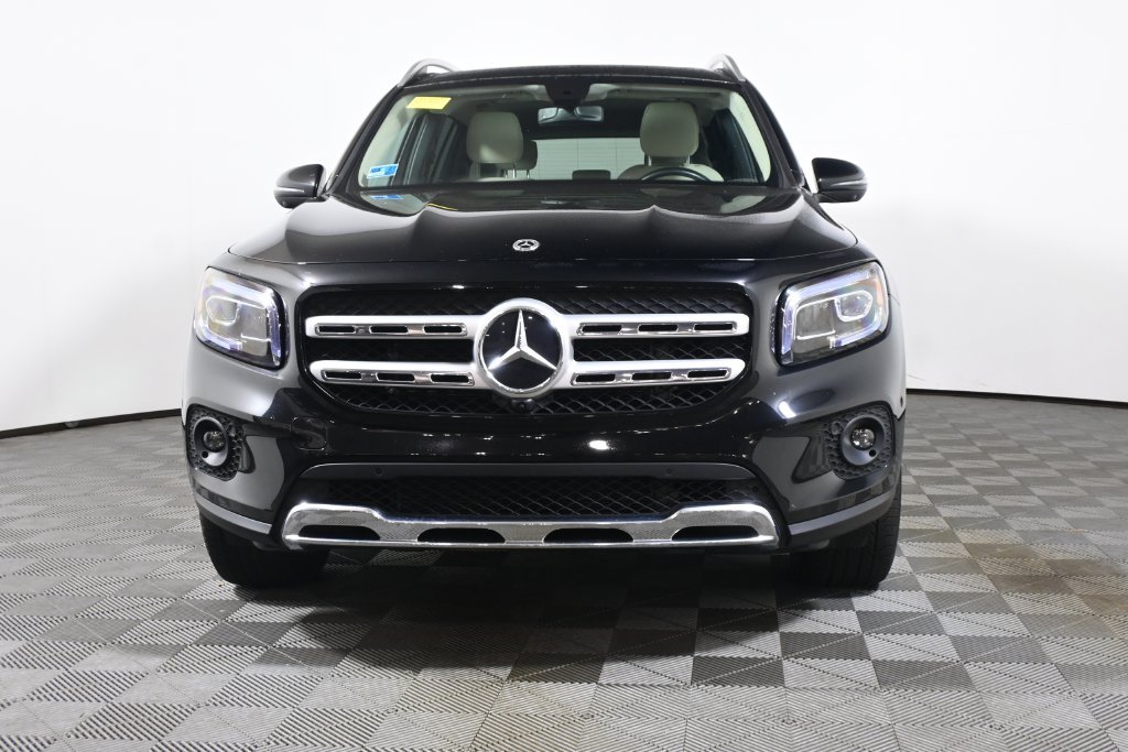 Used 2023  Mercedes-Benz GLB 250 image 10