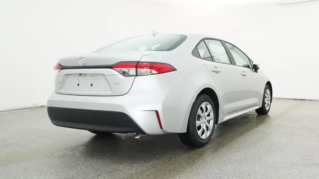New 2026 Classic Silver Metallic Toyota LE image 7