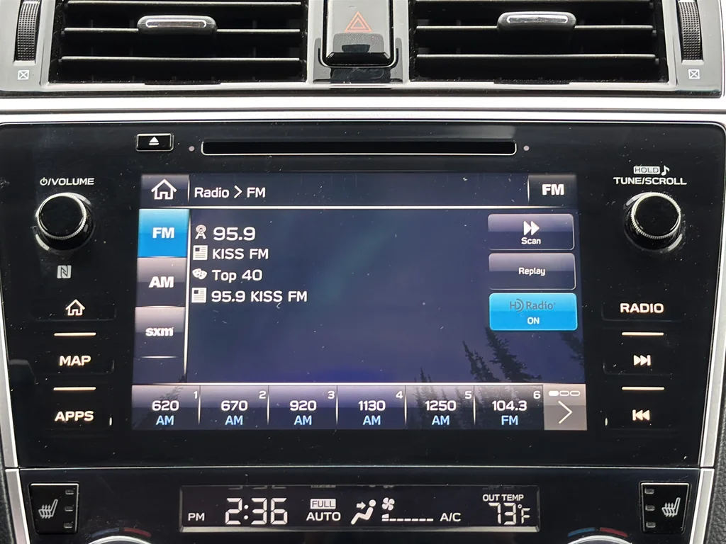 Used 2018 Gray Subaru 2.5i image 12