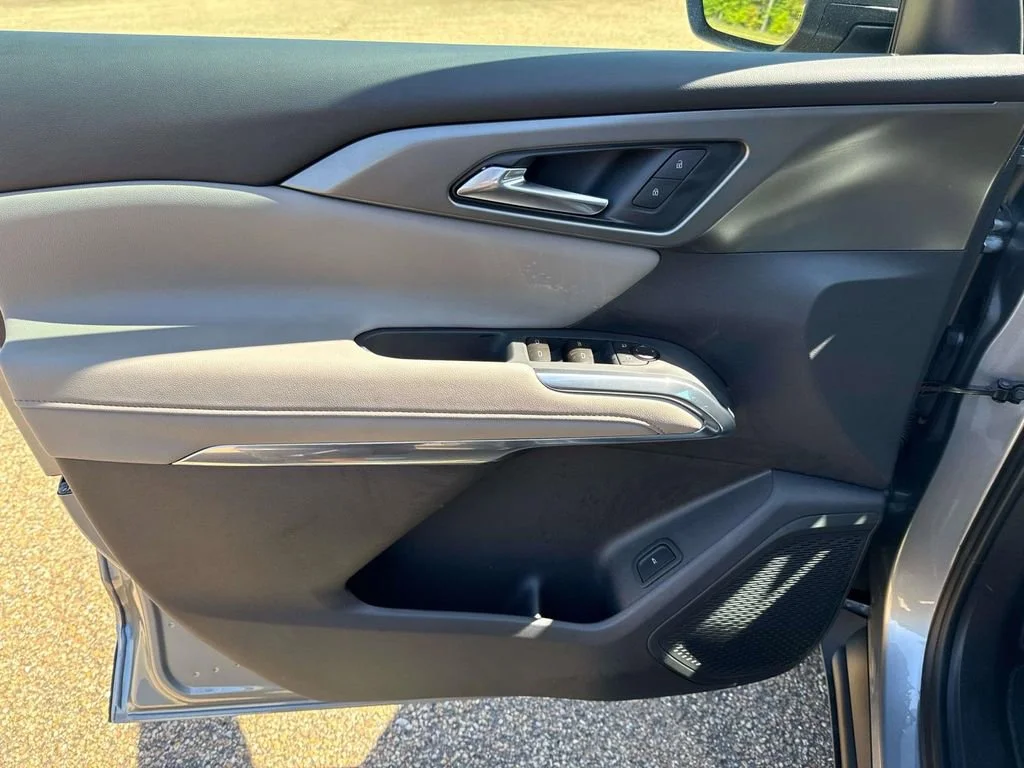 New 2026 Sterling Gray Metallic Chevrolet LT image 30