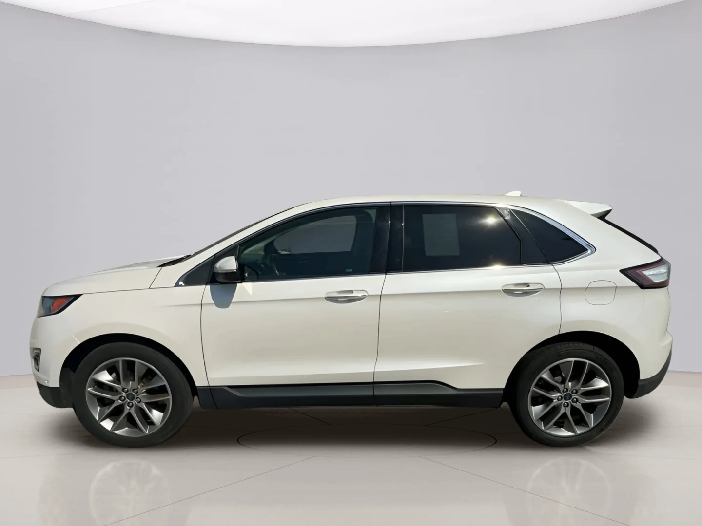 Used 2015 White Ford TITANIUM image 4