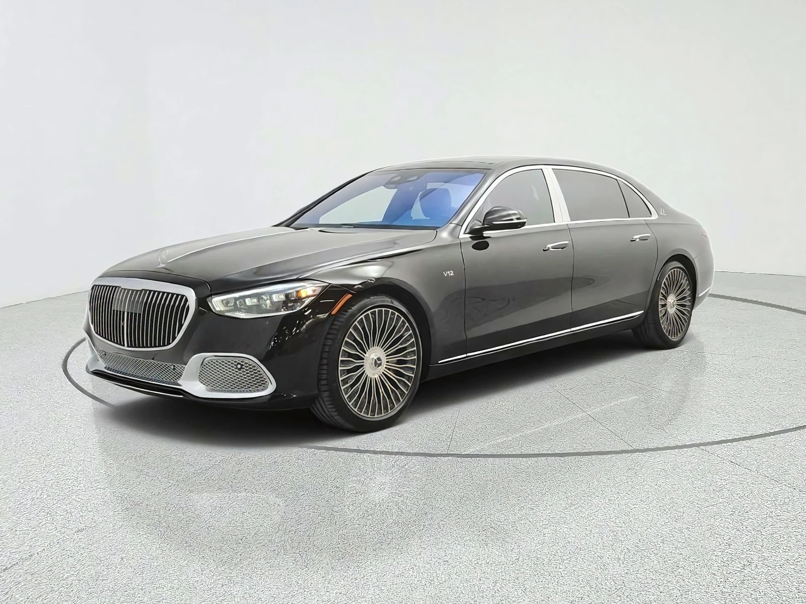 Certified Used 2023 Obsidian Black Mercedes-Benz Maybach S 680 4MATIC® Sedan image 1