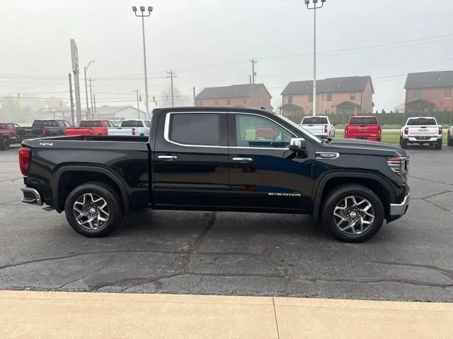 2026 GMC Sierra 1500 SLT - Photo 9