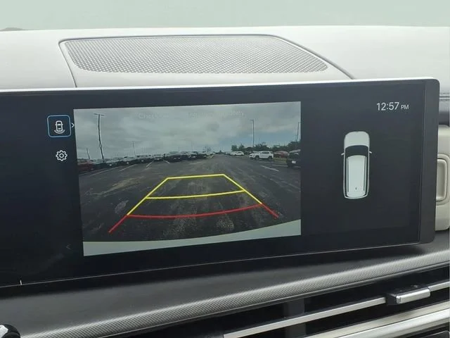 Used 2026  Hyundai SEL image 6