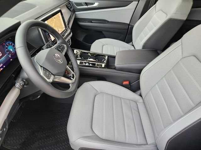 New 2026 Black Volkswagen 2.0T SEL image 11