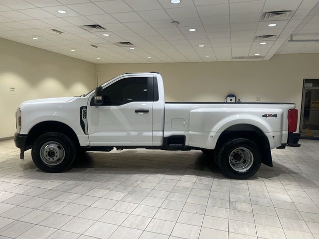 Used 2024 White Ford XL image 2