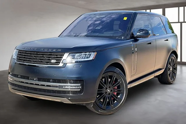 2023 Land Rover Range Rover SE