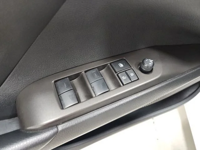 Used 2024 Ice Cap Toyota SE image 22