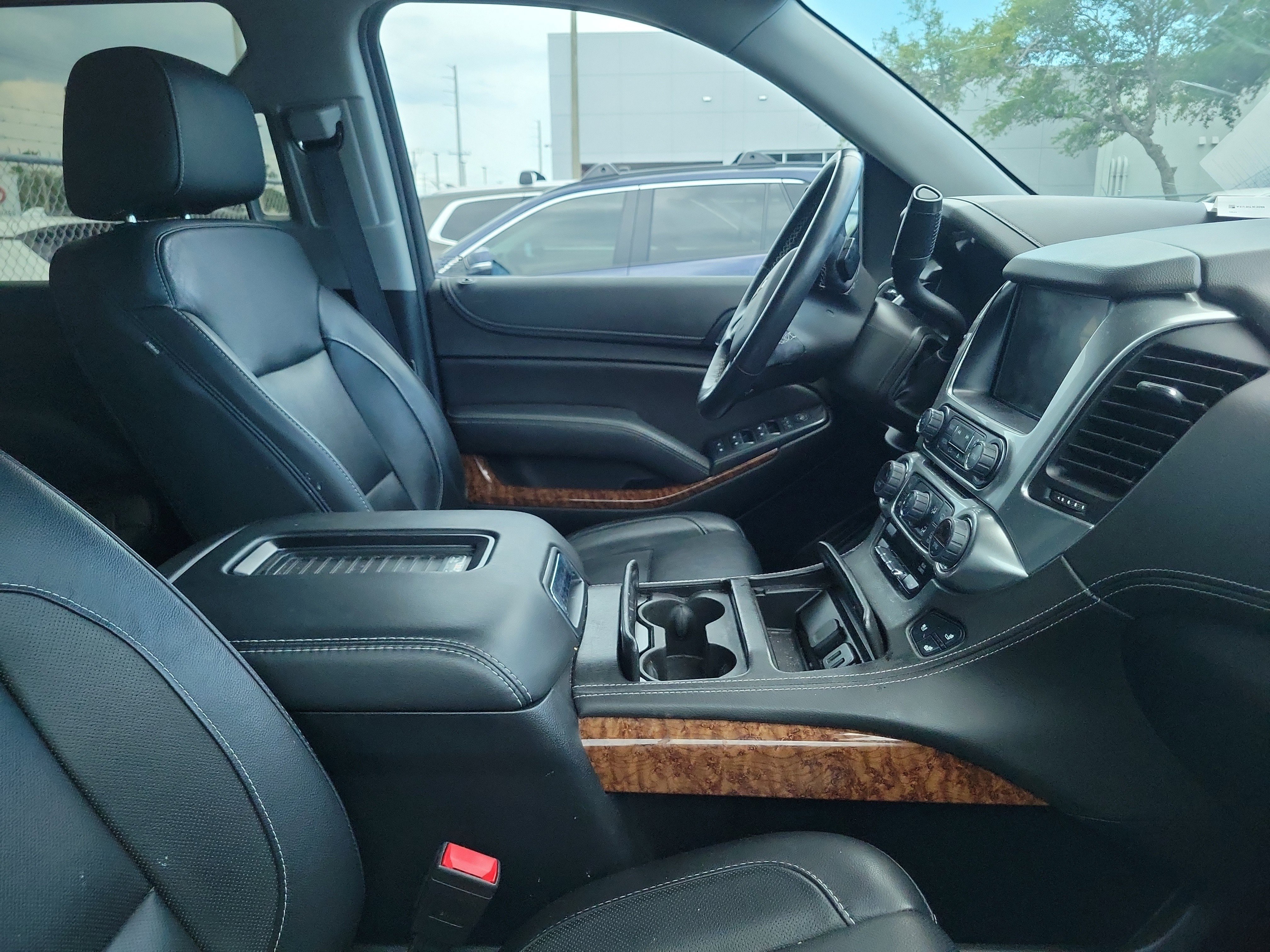 Used 2020 Shadow Gray Metallic Chevrolet Premier image 9