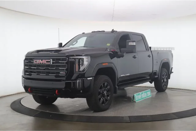 Used 2024 Black GMC AT4 image 10
