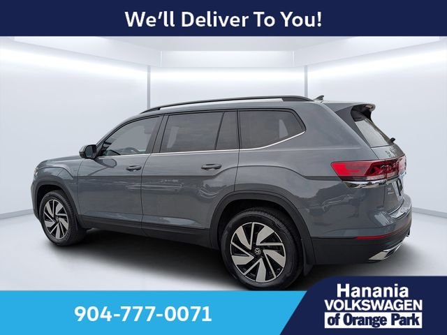 New 2026 Gray Volkswagen 2.0T SE w/Technology image 4