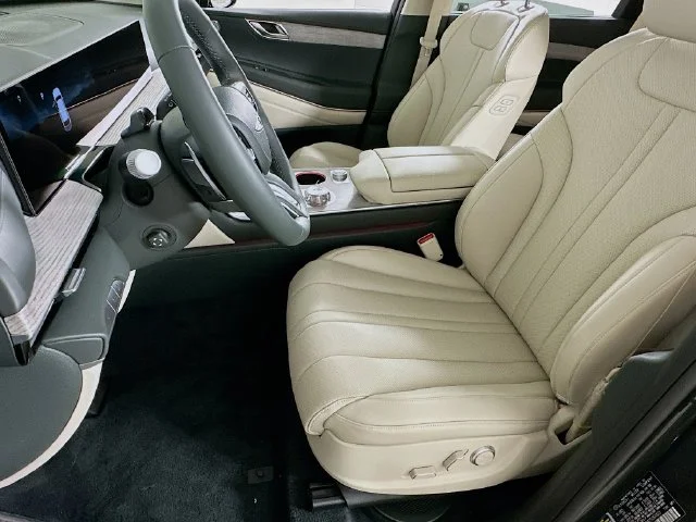 New 2026 Green Genesis 2.5T Select image 10
