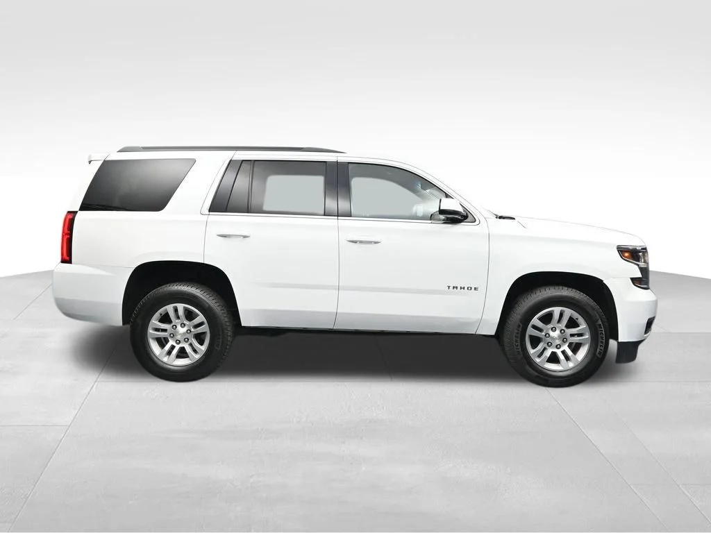 Used 2020 White Chevrolet LS image 6