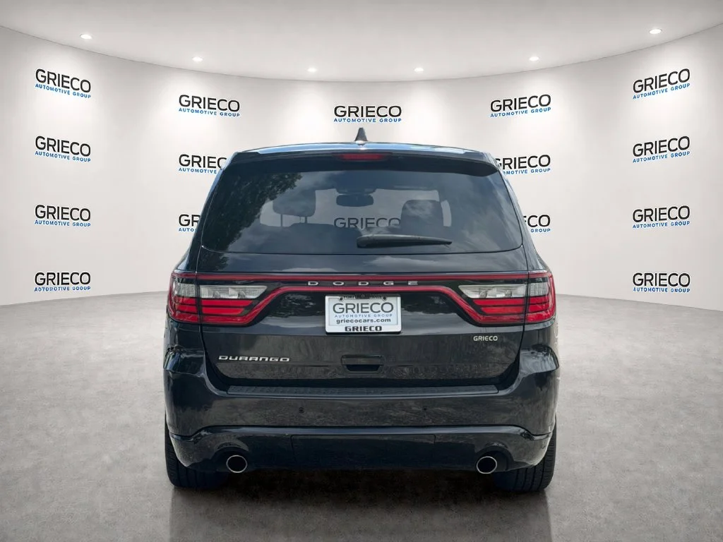 Used 2014 Black Dodge SXT image 6
