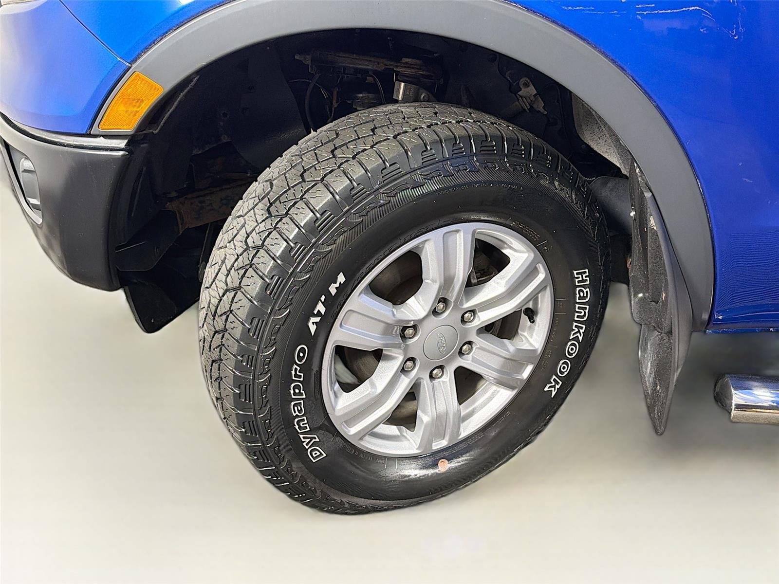 Used 2020 Lightning Blue Ford XL image 35