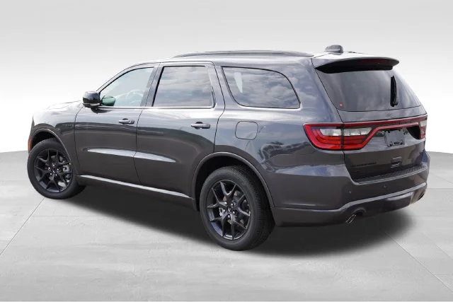 New 2026 Vapor Gray Exterior Paint Dodge GT Plus HEMI V8 image 5