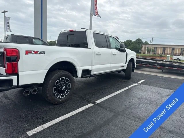 2026 Ford F-250 Super Duty Platinum - Photo 9