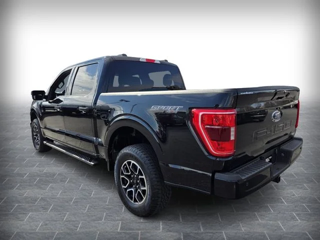 Used 2023 Black Ford XLT image 6