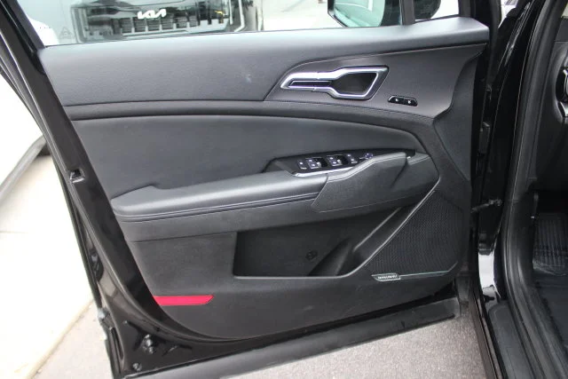 Used 2023 Black Kia SX-Prestige image 22
